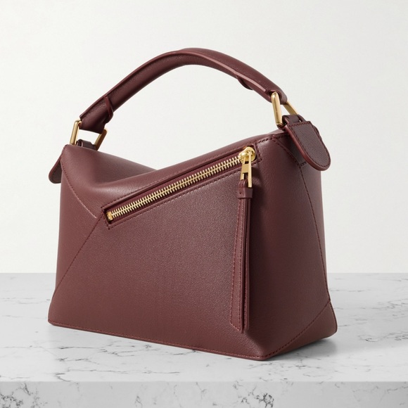 *SOLD* NWT Loewe small edge puzzle bag in dark burgundy - Picture 2 of 16